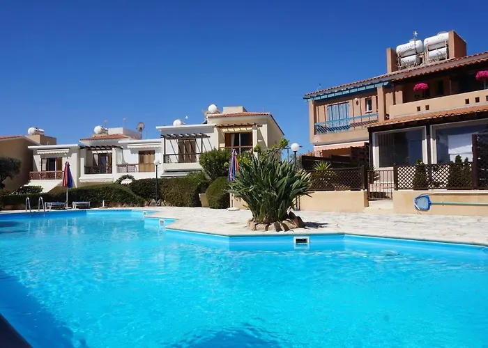 Eva Gardens - Lower Peyia *