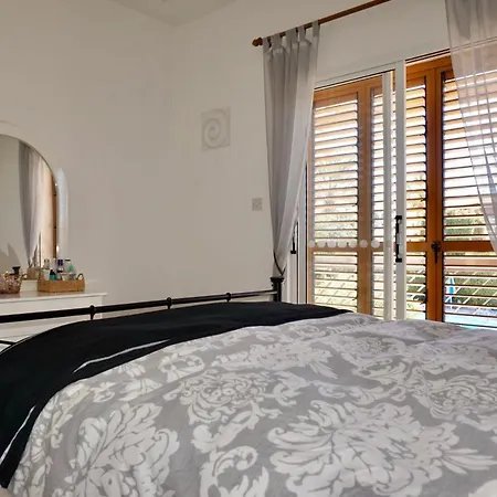 Appartamento Eva Gardens - Lower Peyia