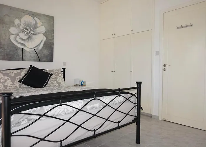 Eva Gardens - Lower Peyia