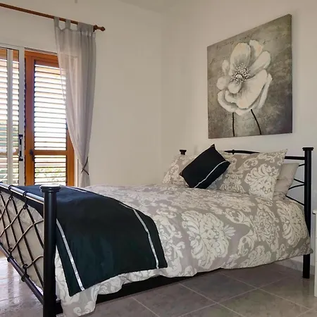 Eva Gardens - Lower Peyia Apartment Paphos